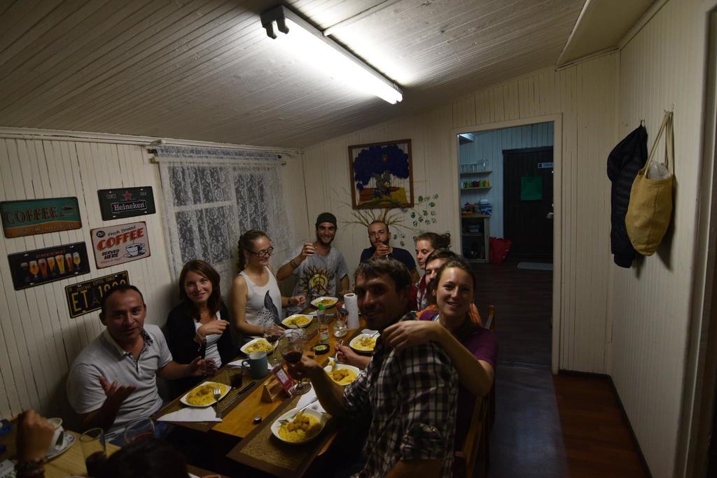 Casa Vieja Hostel & Camping 巴拉斯港 外观 照片