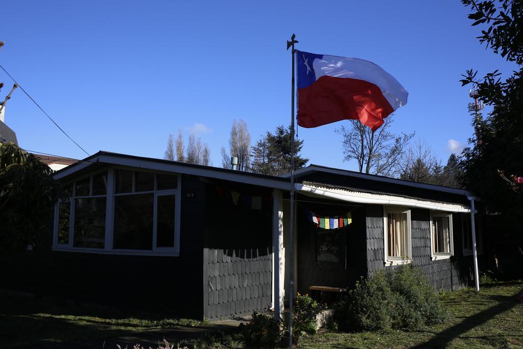 Casa Vieja Hostel & Camping 巴拉斯港 外观 照片
